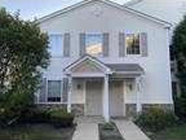 Condo For Rent In Carpentersville, Illinois