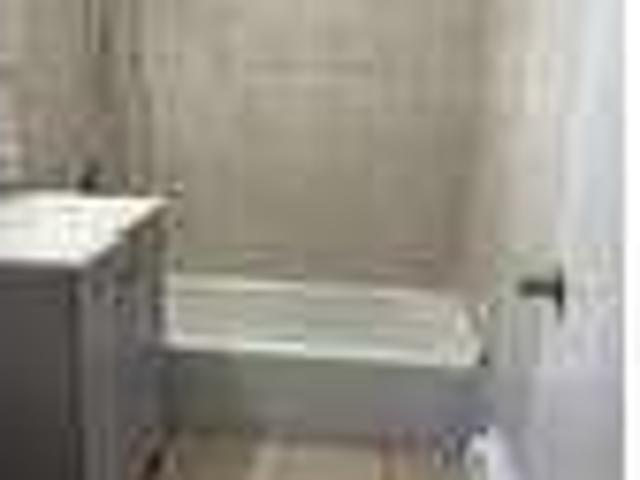 Condo For Rent In Glen Ellyn, Illinois