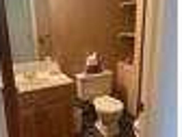 Condo For Rent In Livonia, Michigan