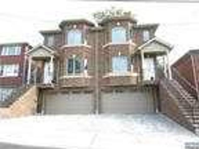 Condo For Rent In Palisades Park, New Jersey