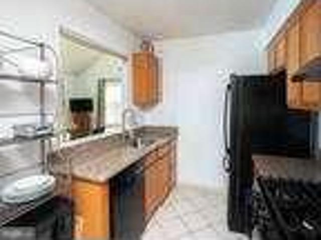 Condo For Rent In Robbinsville, New Jersey