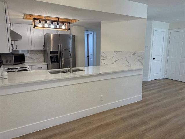 Condo for rentt