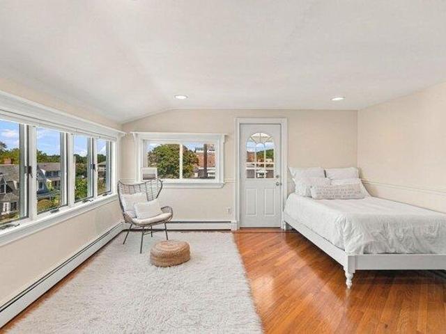 condo Gloucester MA ES105632960