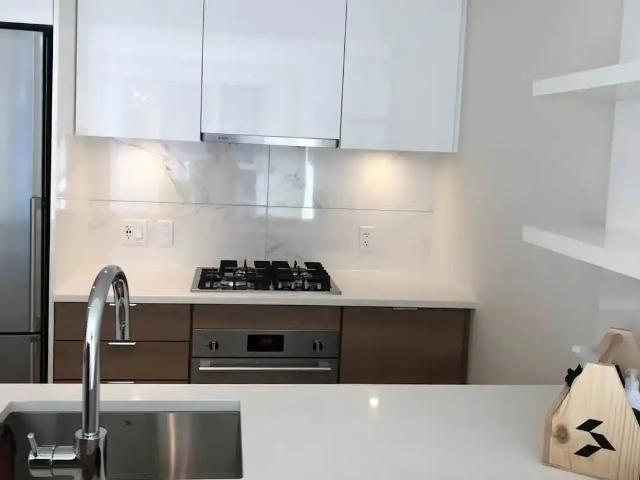Condo in the heart of city — 1 Bedroom Condo Unit