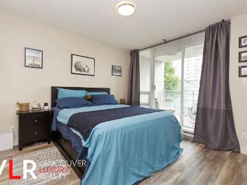 Condo in Coquitlam, BC