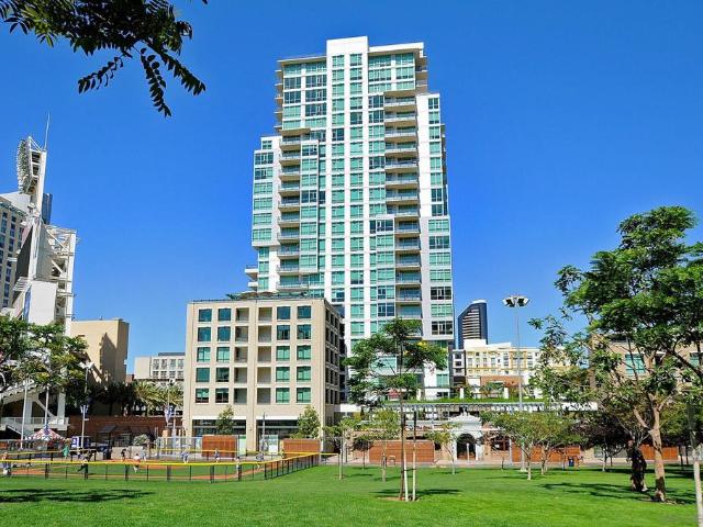 325 7th Avenue 1102