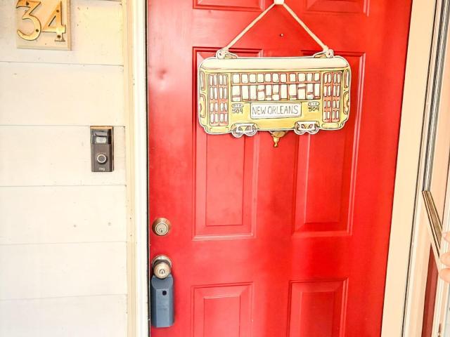 Condo: MLS #26019