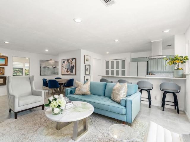5371 Central Avenue # 3C