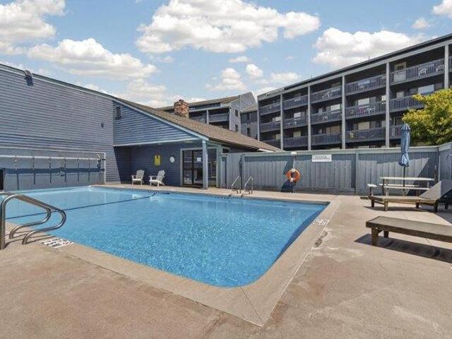 condo Newry ME ES105404365