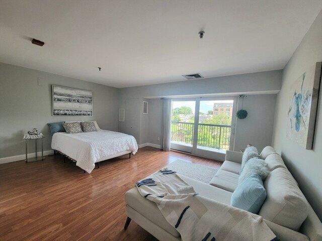 condo Quincy MA ES104330799