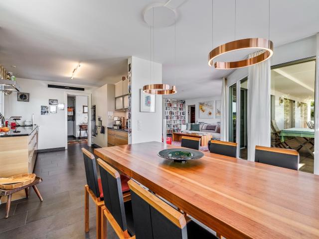 Condominium apartment with 6 rooms on sale in Binningen 179 m² | dreamo. Ch