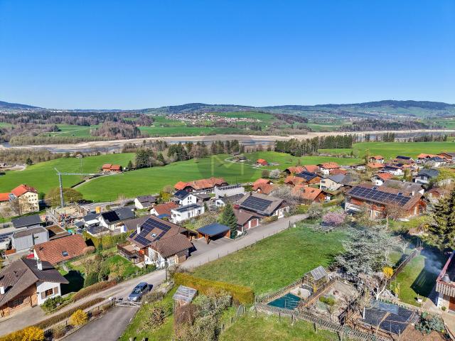 Condominium apartment with 3.5 rooms on sale in Botterens 85 m² | dreamo. Ch