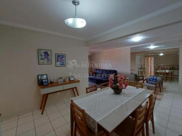 Condomínio Marta Morelatto Zanchetta Apartamento Venda