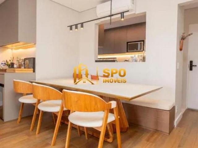 Condomínio Nova Escócia Apartamento Reformado com 3 Dormitórios e 2 Vagas!