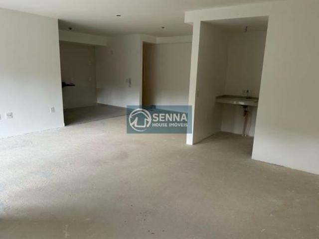Condomínio Odeon Residencial 3 quartos, 2 suítes, 1 sala, 2 banheiros, 2 vagas, 95m²!