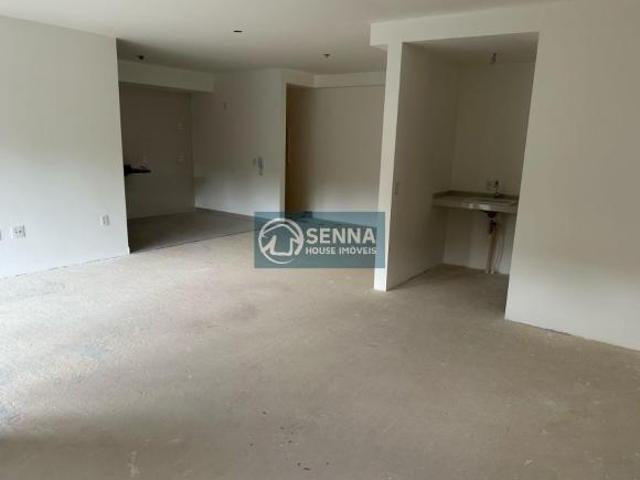 Condomínio Odeon Residencial 3 quartos, 2 suítes, 1 sala, 2 banheiros, 2 vagas, 95m²!