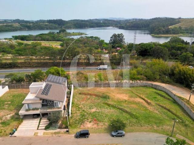 Condomínio Bosque do Horto Terreno no Condomínio Bosque do Horto – Vista para a Represa