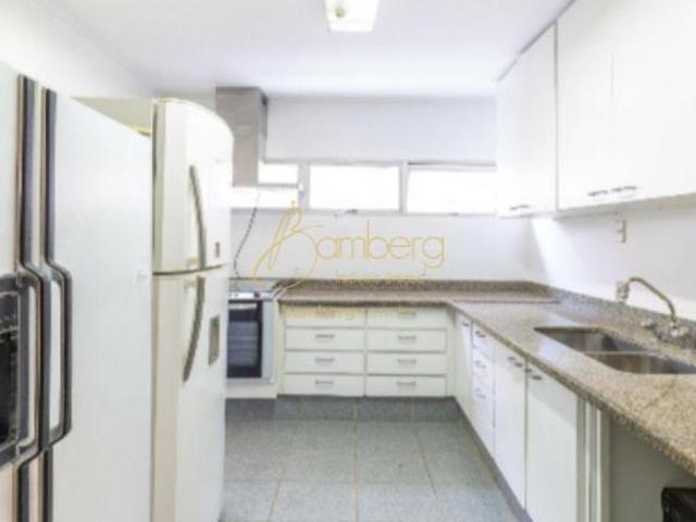 Condomínio Caeté Apartamento à venda com 170m², 3 quartos, 3 Suites e 2 vagas Jardim Paulista