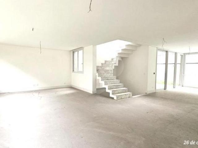 Condomínio com 4 quartos à venda em Jardim dos estados SP