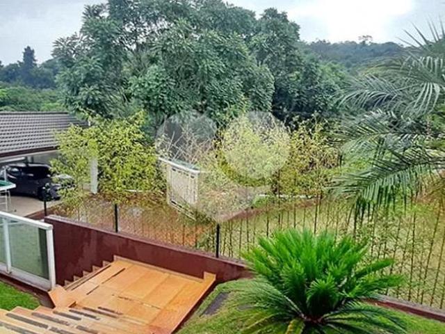 Casa em Condomínio Mairiporã | 350m² | 3 Dormitórios | 6 Vagas | 1075m² Terreno
