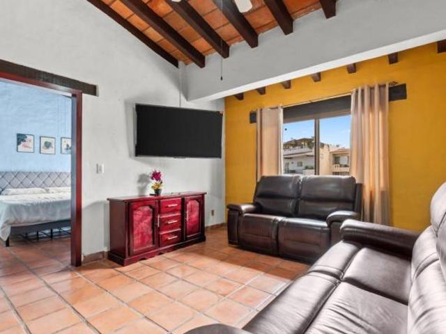 Condominio Continental Puerto Vallarta en venta