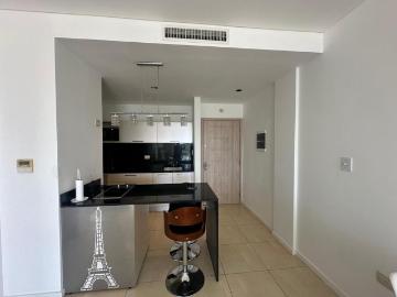 Condominio en esquina amoblado y equipado
