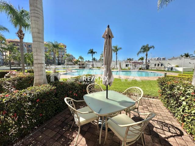 CONDOMINIO EN RENTA EN MARINA PUESTA DEL SOL