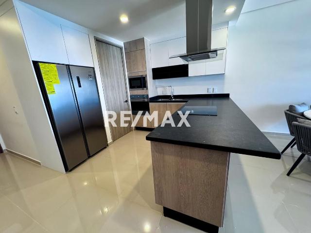 CONDOMINIO EN RENTA EN ELEVE TOWER