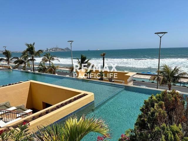 CONDOMINIO EN RENTA EN LAS GAVIAS CLUB RESIDENCIAL
