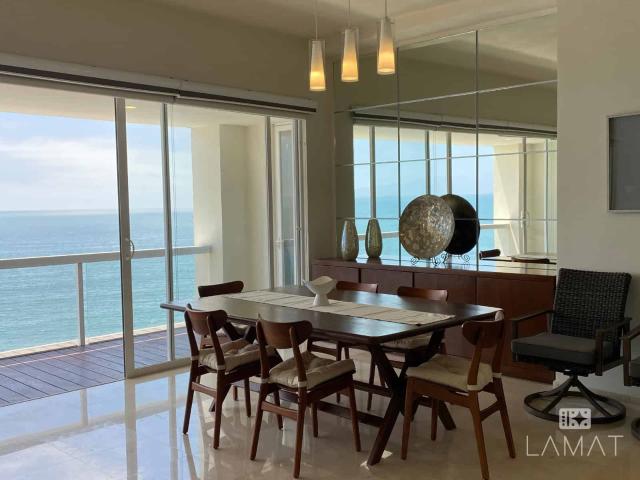Condominio en RENTA / Entremar B 702