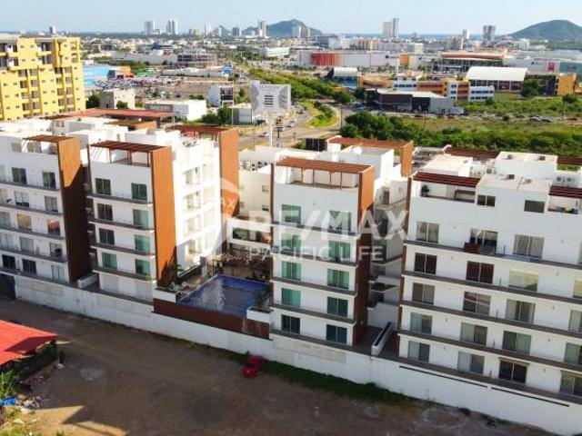 CONDOMINIO EN VENTA EN TORRES NAVIA 4