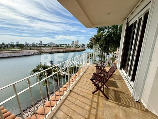 CONDOMINIO EN VENTA EN VISTAS DE LA MARINA