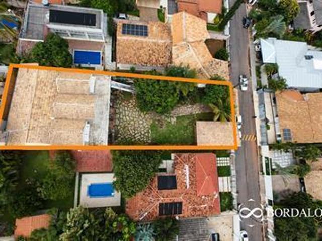 Condomínio Estância Jardim Botânico Lote Amplo no Condomínio Estância Jardim Botânico com casa p