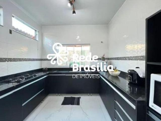 Condomínio Estância Quintas da Alvorada Casa com 4 quartos 3 suítes Jardim Botânico
