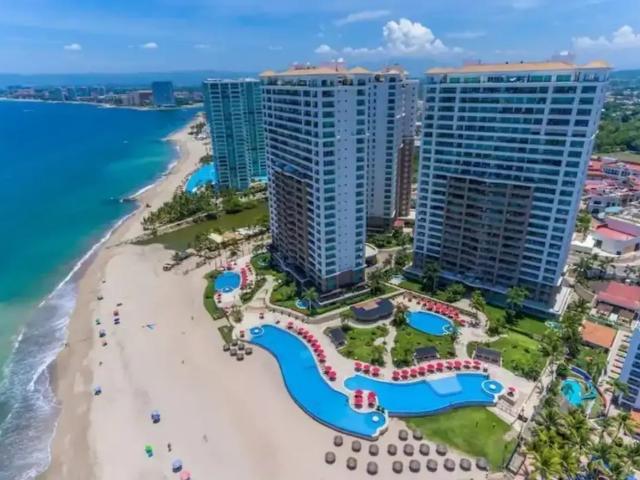 Condominio frente a la playa, 2 HABITACIONES, 2 BAÑOS, vista al mar, arrendamiento corto y largo