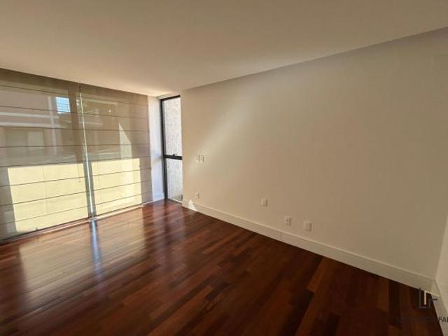 Condomínio Inconfidentes Casa 764m² Condomínio Inconfidentes
