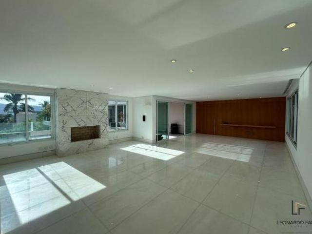 Condomínio Inconfidentes Casa 928m² Condomínio Inconfidentes