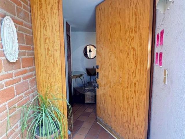 Condominio Lomas: Casa en condominio en venta en Cuajimalpa