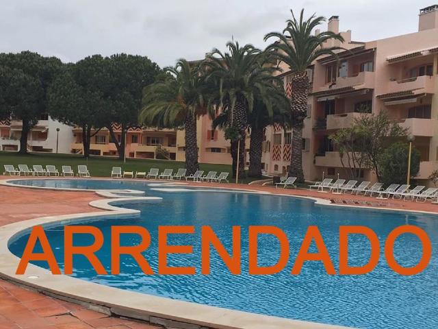 Condomínio Privado Apartamento T2 para Arrendar em Cascais