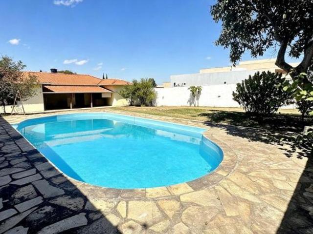 CONDOMÍNIO PRIVE I QUADRA 3 CASA TERREA 3 SUÍTES LAGO NORTE