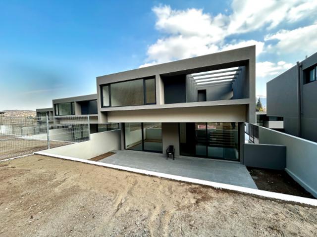 CONDOMINIO SEGURO EN SECTOR LOS NOGALES
