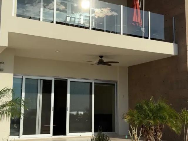 CONDOMINIO SERENA 104 EN VENTA EN EL PEDREGAL DE LA PAZ CON VISTA AL MAR