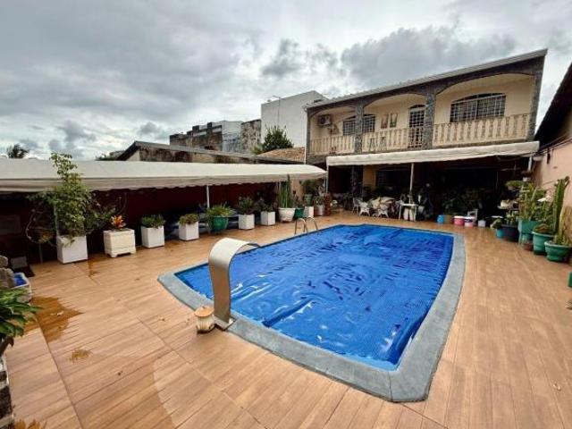 CONDOMÍNIO SOL NASCENTE / PISCINA / 3 QUARTOS / ARMÁRIOS / PERMUTA