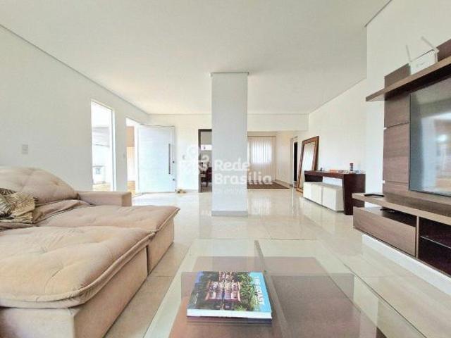 Condomínio Solar de Brasília, casa à venda, 5 quartos, Jardim Botânico, Brasília DF