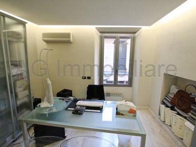 Condominio 4 camere da letto, Arizzano PiemontePiedmont ES103701177