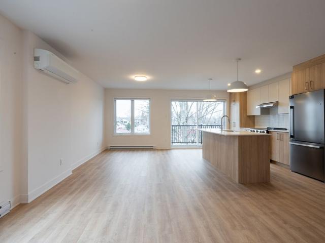 CONDOS 5 ½ LOCATIFS 1 MOIS GRATUIT !