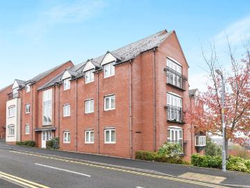 Conduit House, Evesham WR11, 2 bed flat to rent, £995 pcm | PrimeLocation