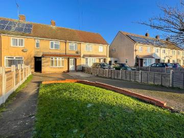Coneygree Road, Peterborough PE2 3 bed terraced house to rent £1,045 pcm £241 pw