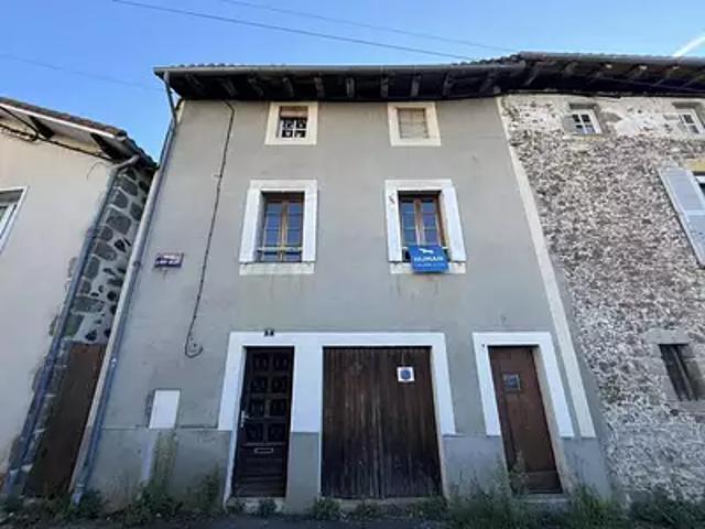 Confolens 16500 Achat / Vente maison 5 pièces t5