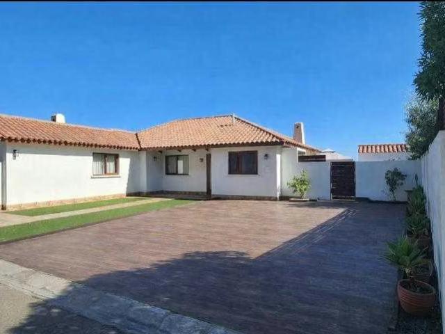 Oportunidad de Inversión en Zona Residencial 1530 | dormitorios por 14500.00 en Coquimbo